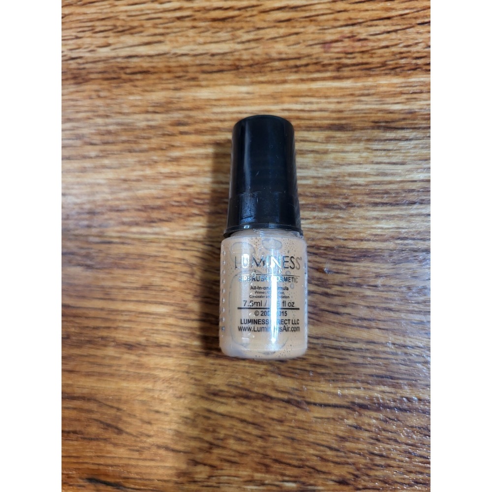 New Luminess Air Airbrush Makeup SILK SHADE 3 Foundation .25oz / 7.5ml Unsealed
